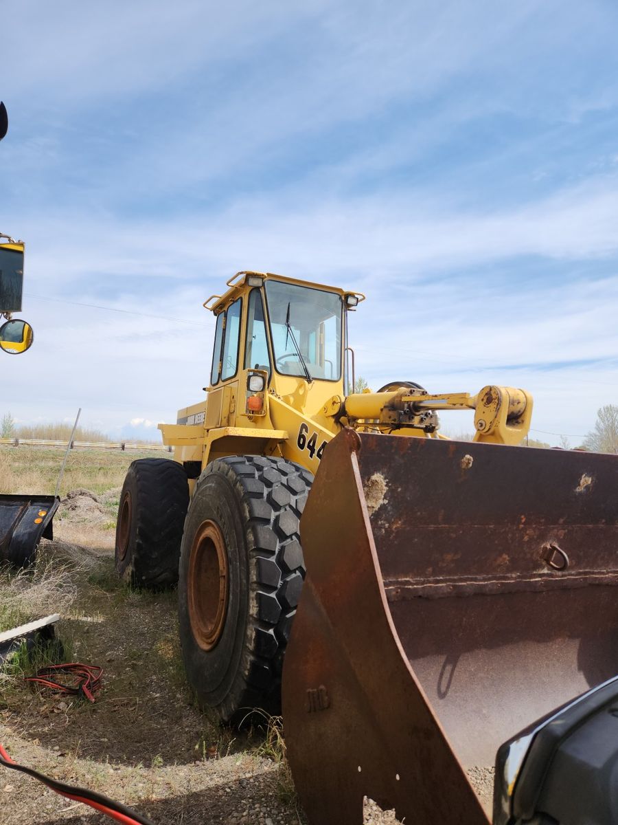 City of Roberts Surplus, John Deere, Vehicles, Equipment & Community Auction