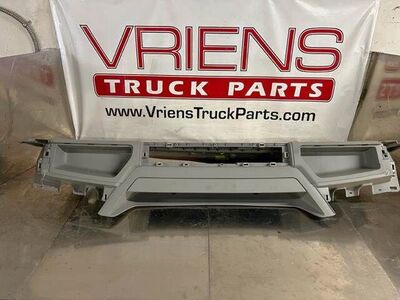 Kenworth T680 Front Header Sleeper/Cab Trim Assembly, Part # S60-1369-0018661