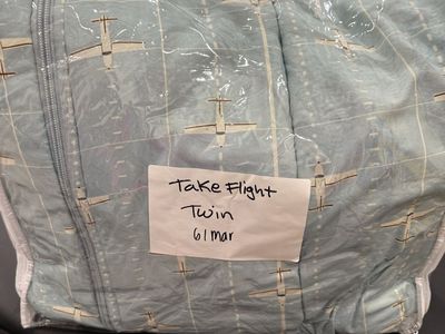 Beddys Nod Winks Take Flight TWIN