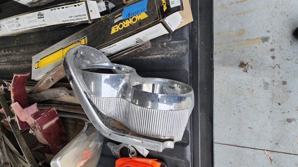 1965/66 pontiac grand prix and catalina trim