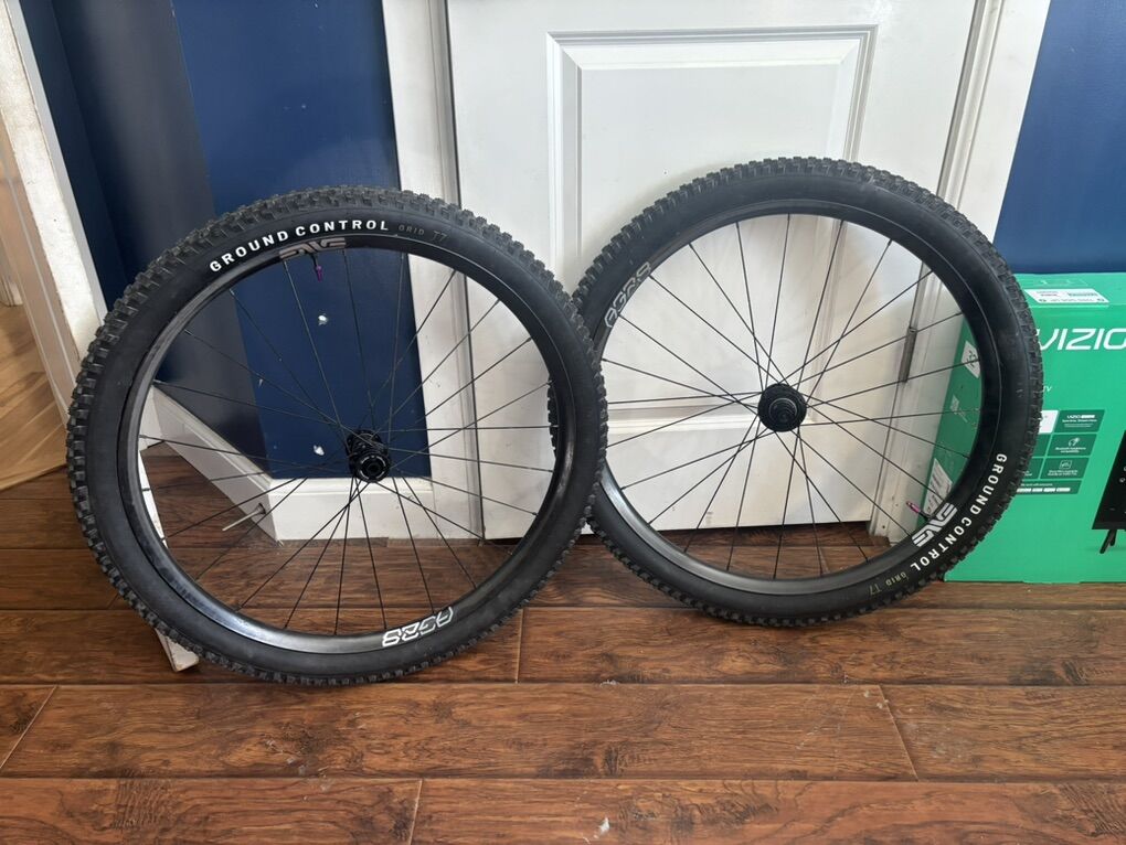 Enve AG 28 27.5 Wheelset