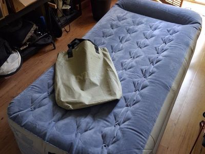 Intex Twin Air Mattress Portable Guest Bed with bag