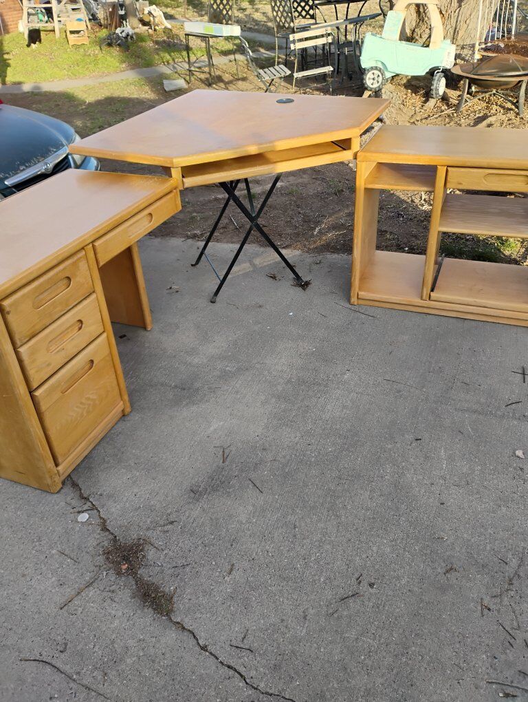 Oak Desk Corner Unit And Shelf's