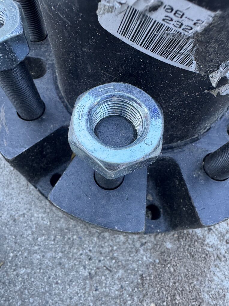 Hub Assembly, 8 Stud,