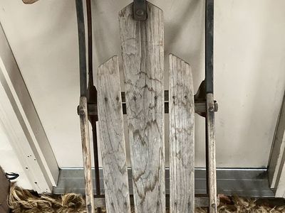 ANTIQUE SLED SLEIGH