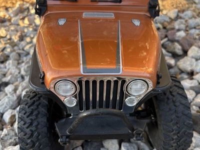 Axial SCX10iii CJ7 LAREDO