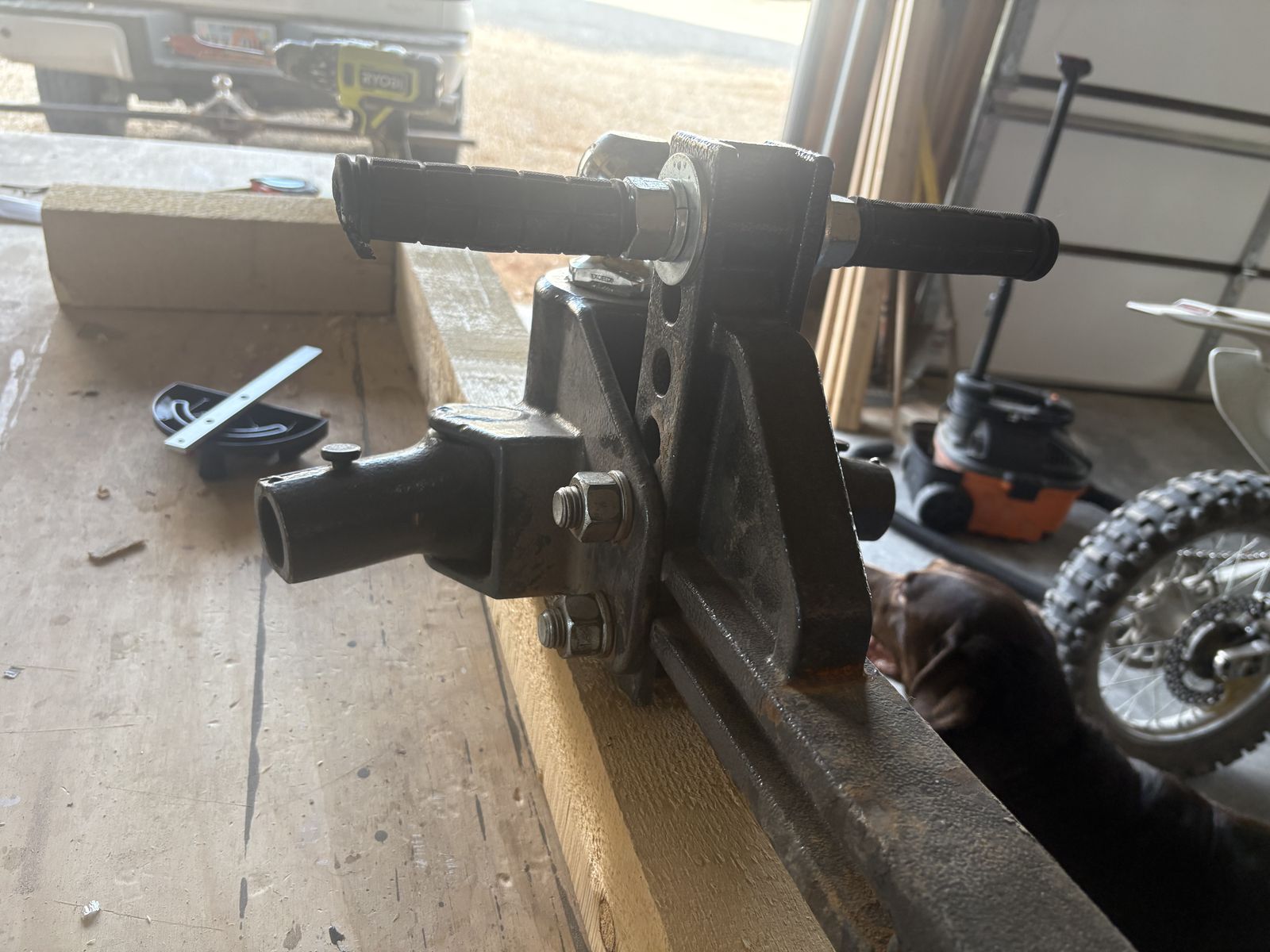 Truck Equalizer Hitch