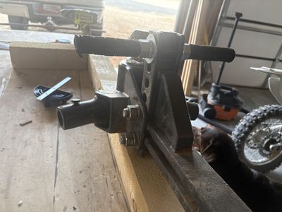 Truck Equalizer Hitch