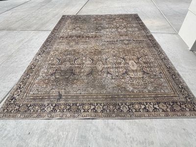 7.5 x 9.5 foot rug