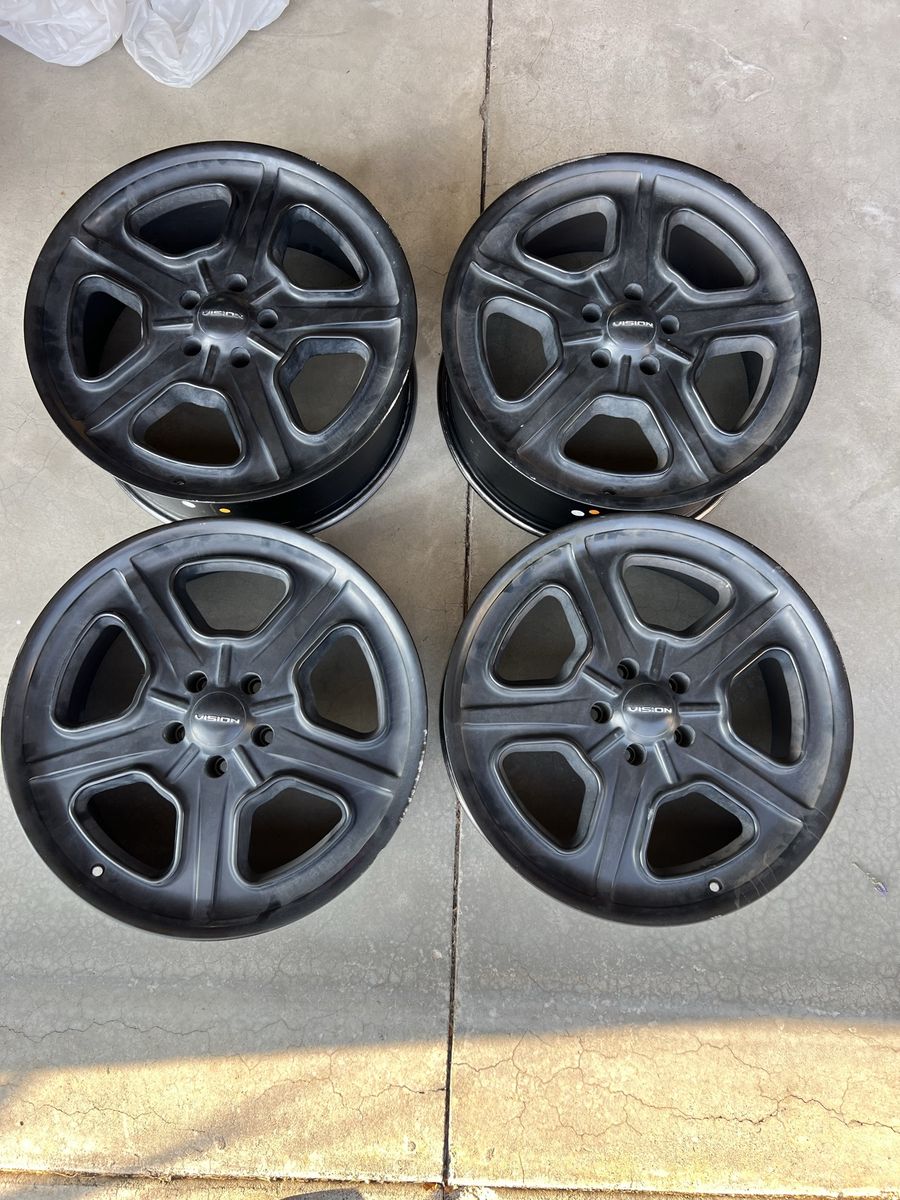 Vision 147 Daytona Satin Black 20x8.5