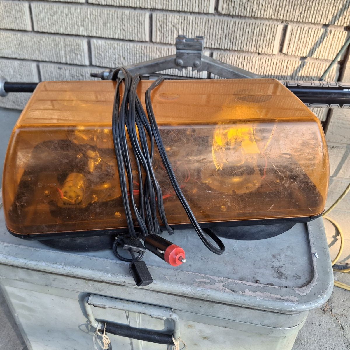 Vehicle Roof Mount Emergency Strobe Light Bar - Amber Flashing Warning Light for Tow Truck