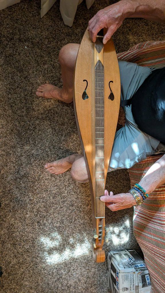 Vintage Handcrafted Wooden Appalachian Mountain Dulcimer 4 String