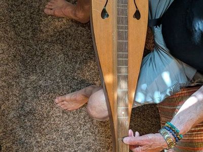 Vintage Handcrafted Wooden Appalachian Mountain Dulcimer 4 String