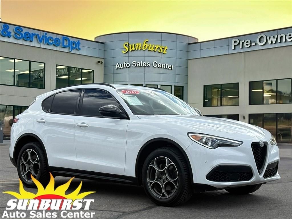2021 Alfa Romeo Stelvio Sprint