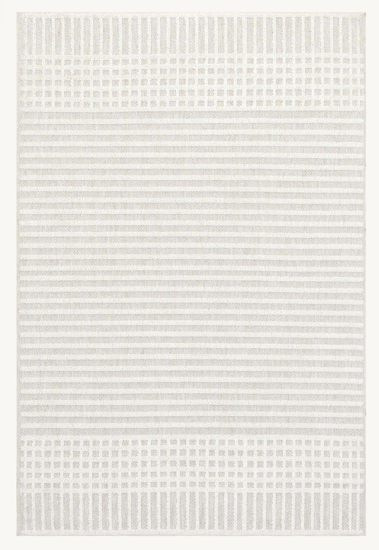 Main image 3