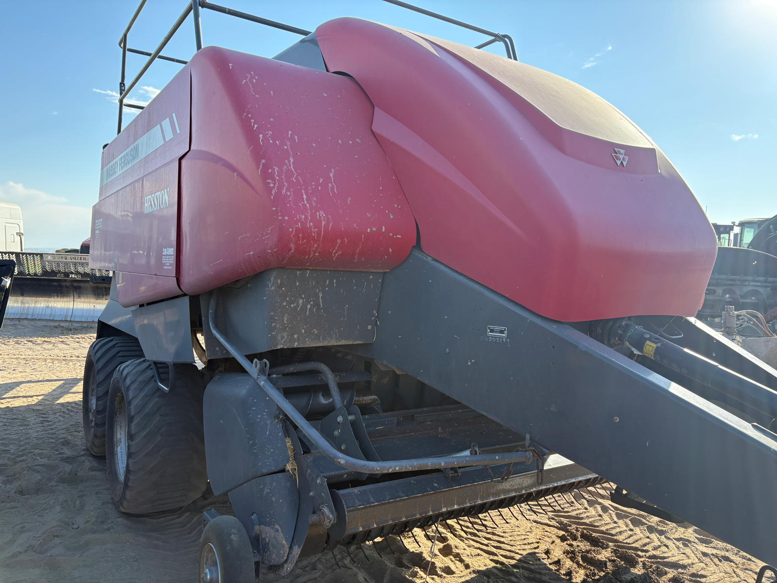 0 Massey Ferguson 2290