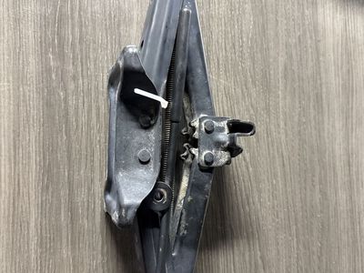 OEM Emergency Roadside Spare Tire Scissor for Ford Fiesta 2011-2019