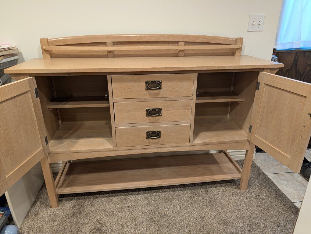 Main image 4