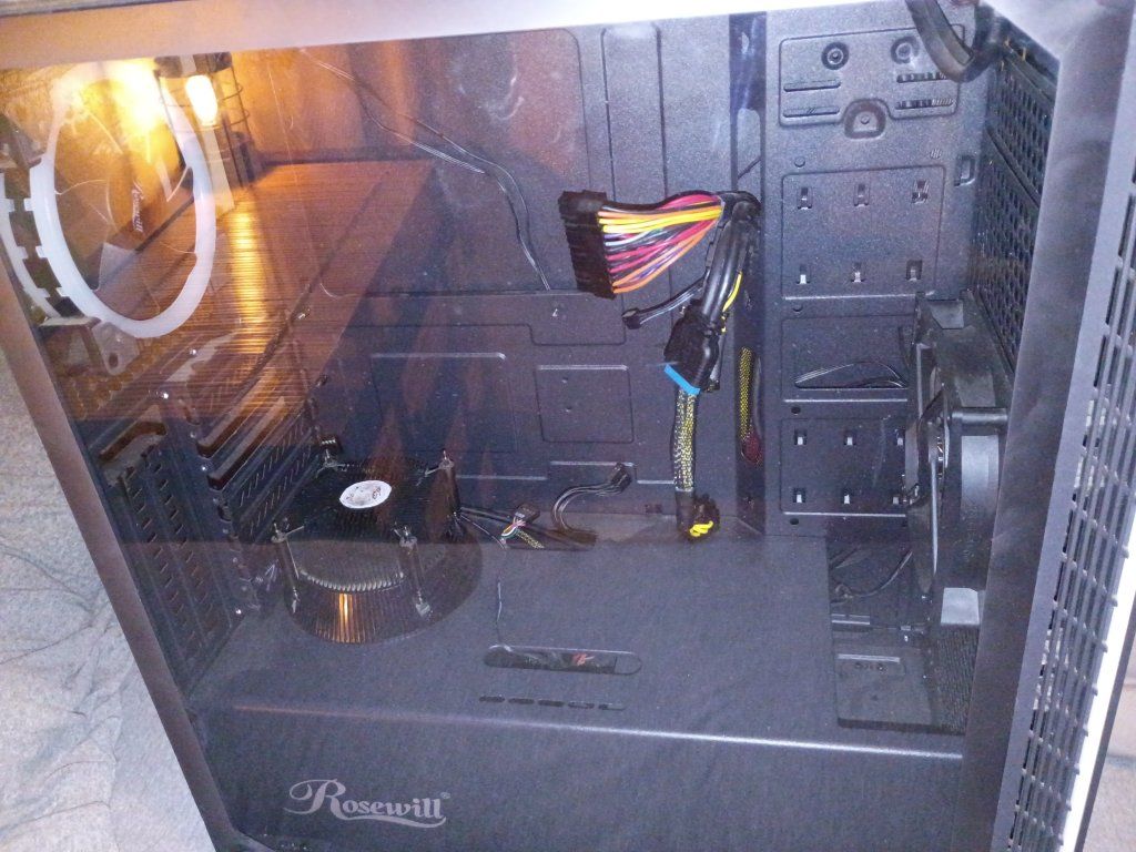Main image 4