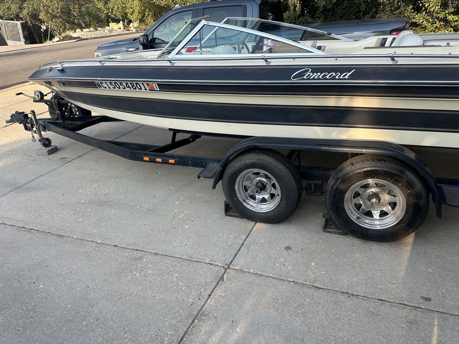 1986 Concord power sport Bow rider 