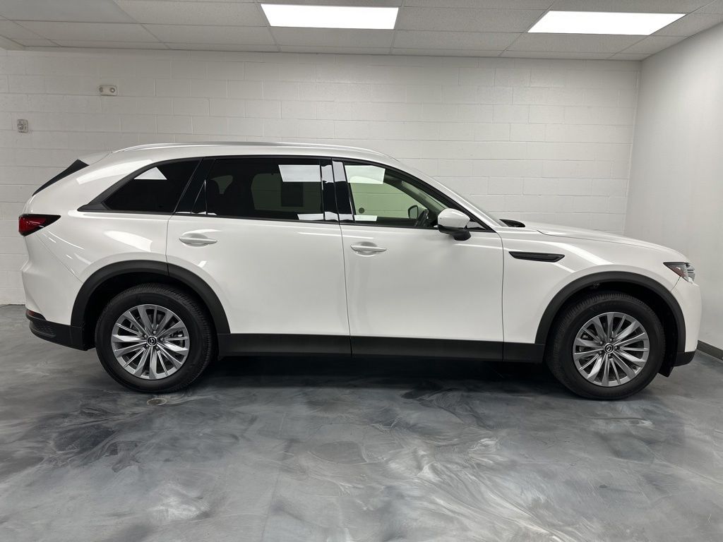 Main image 14