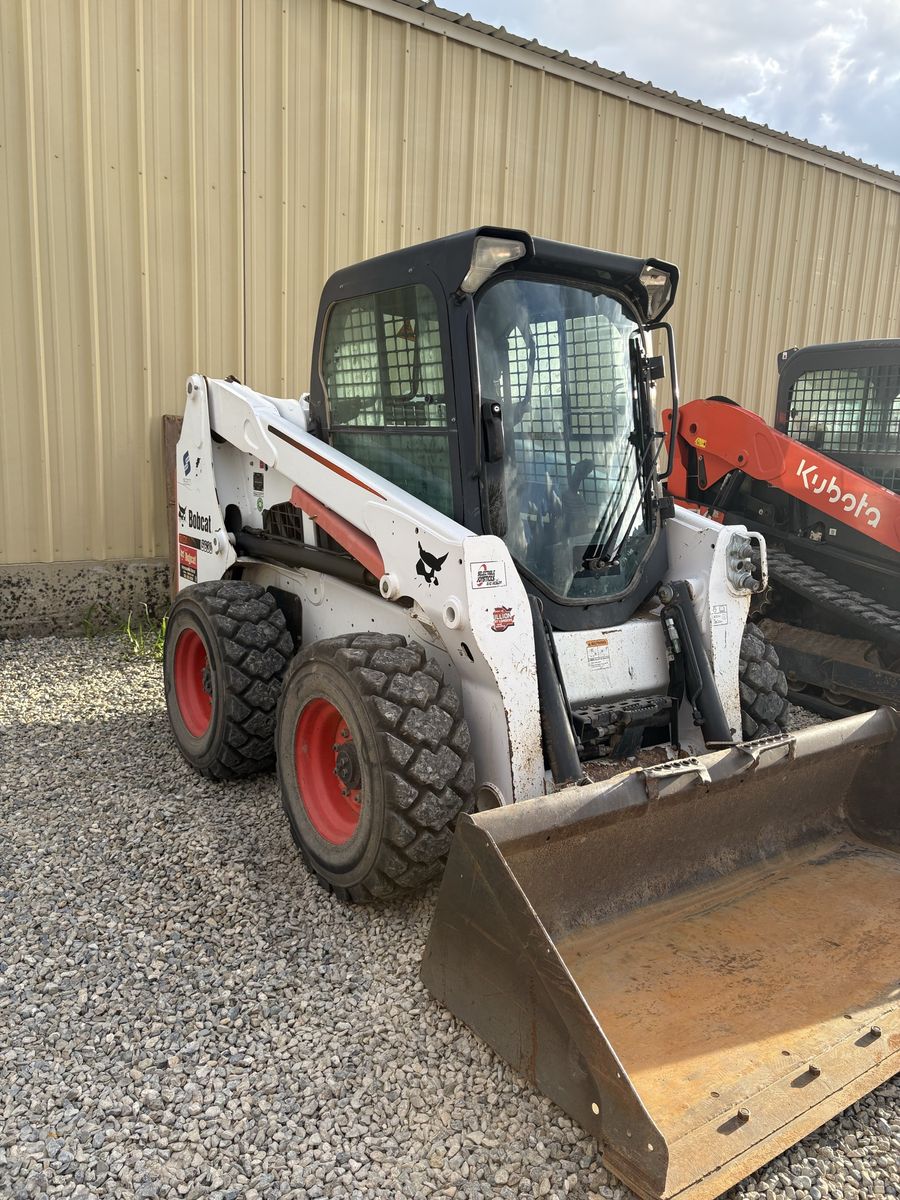 2015 Bobcat S630 Skidsteer