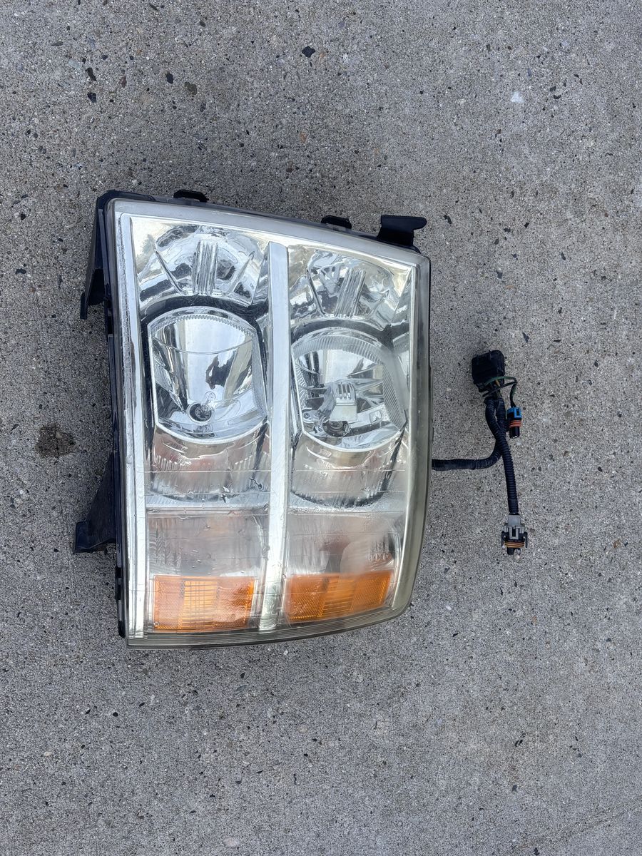 2007-2013 Silverado Headlight