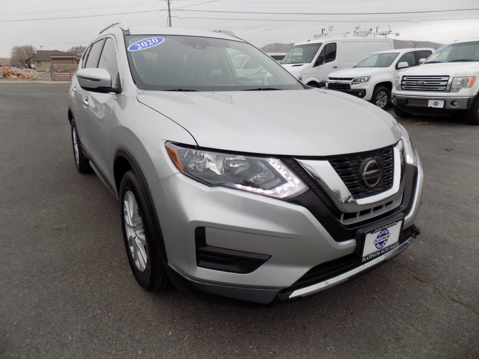 2020 NISSAN ROGUE SV