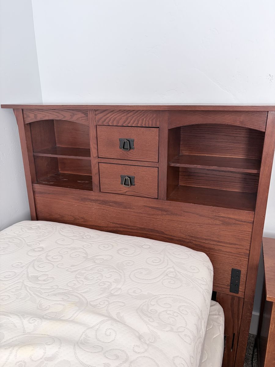 Solid Wood Twin Bedroom Set