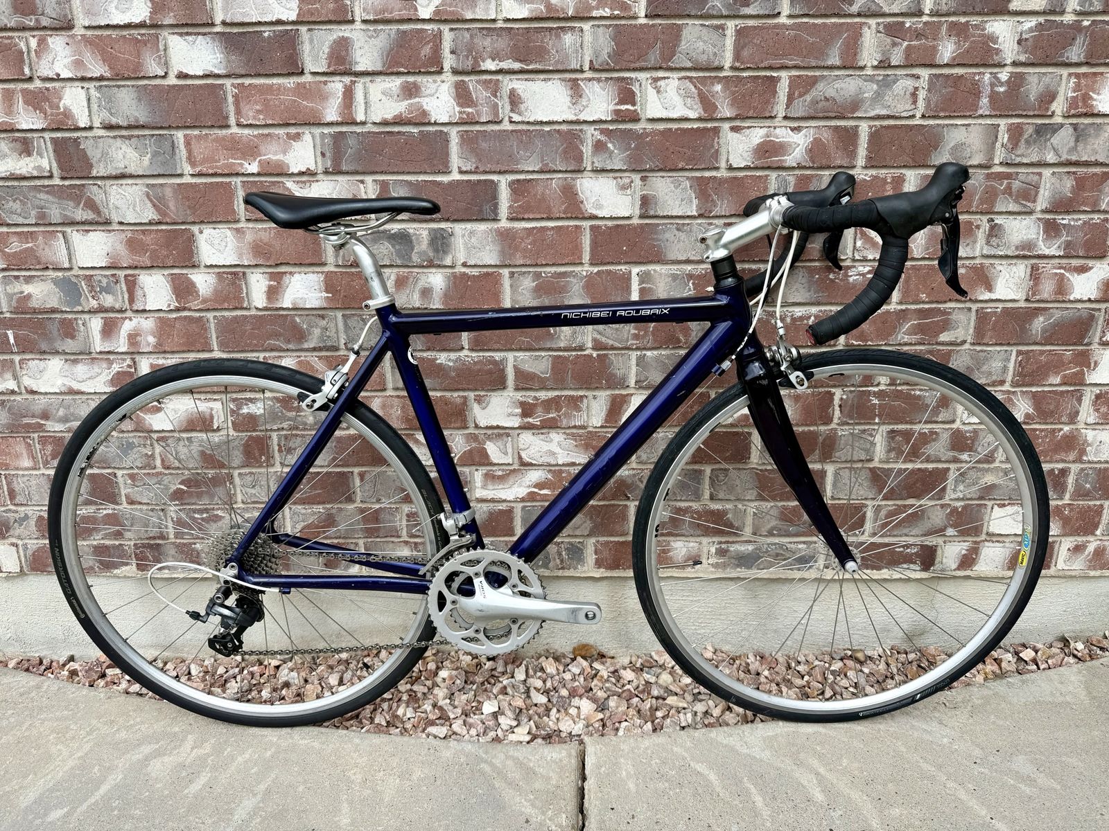 Upgraded 52 CM Fuji Nichibei Roubaix 10 Speed Road Bike