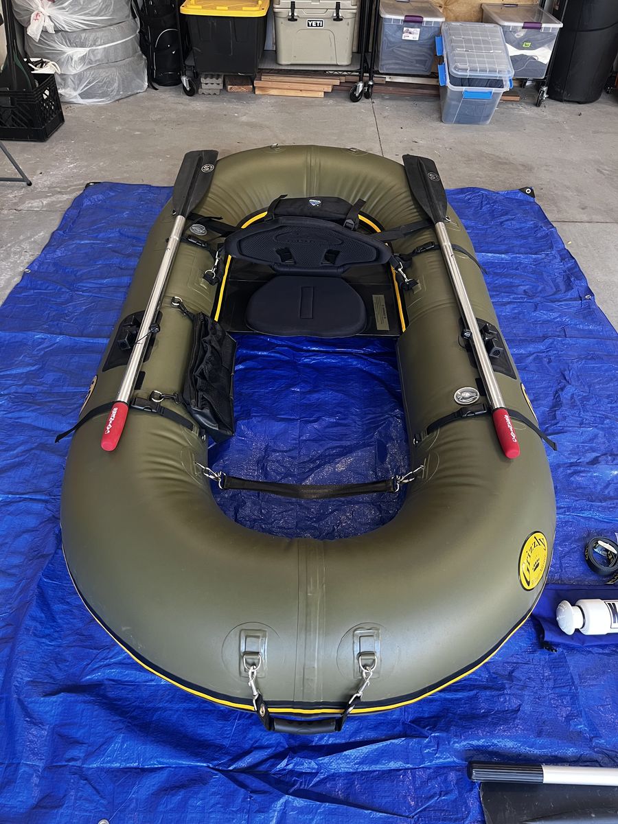 WaterMaster Grizzly Inflatable Raft