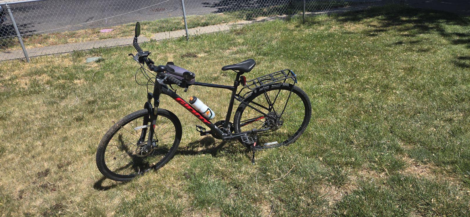 Giant Roam 4 with upgrades and extras