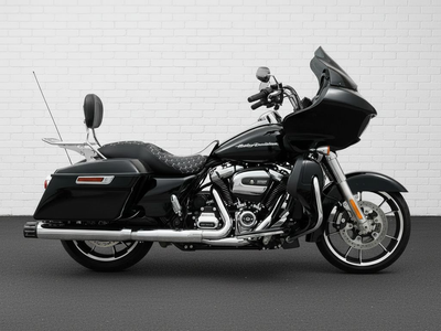 2020 Harley Davidson Road Glide 107 - Touring Cruiser