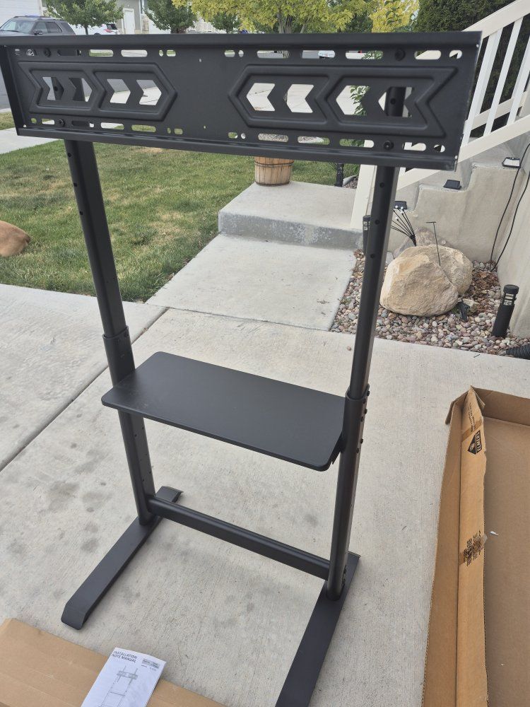 TF1301 / YL-2310A Mobile TV Stand w/ Shelf - black, Max 150lb TV