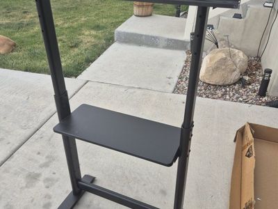 TF1301 / YL-2310A Mobile TV Stand w/ Shelf - black, Max 150lb TV