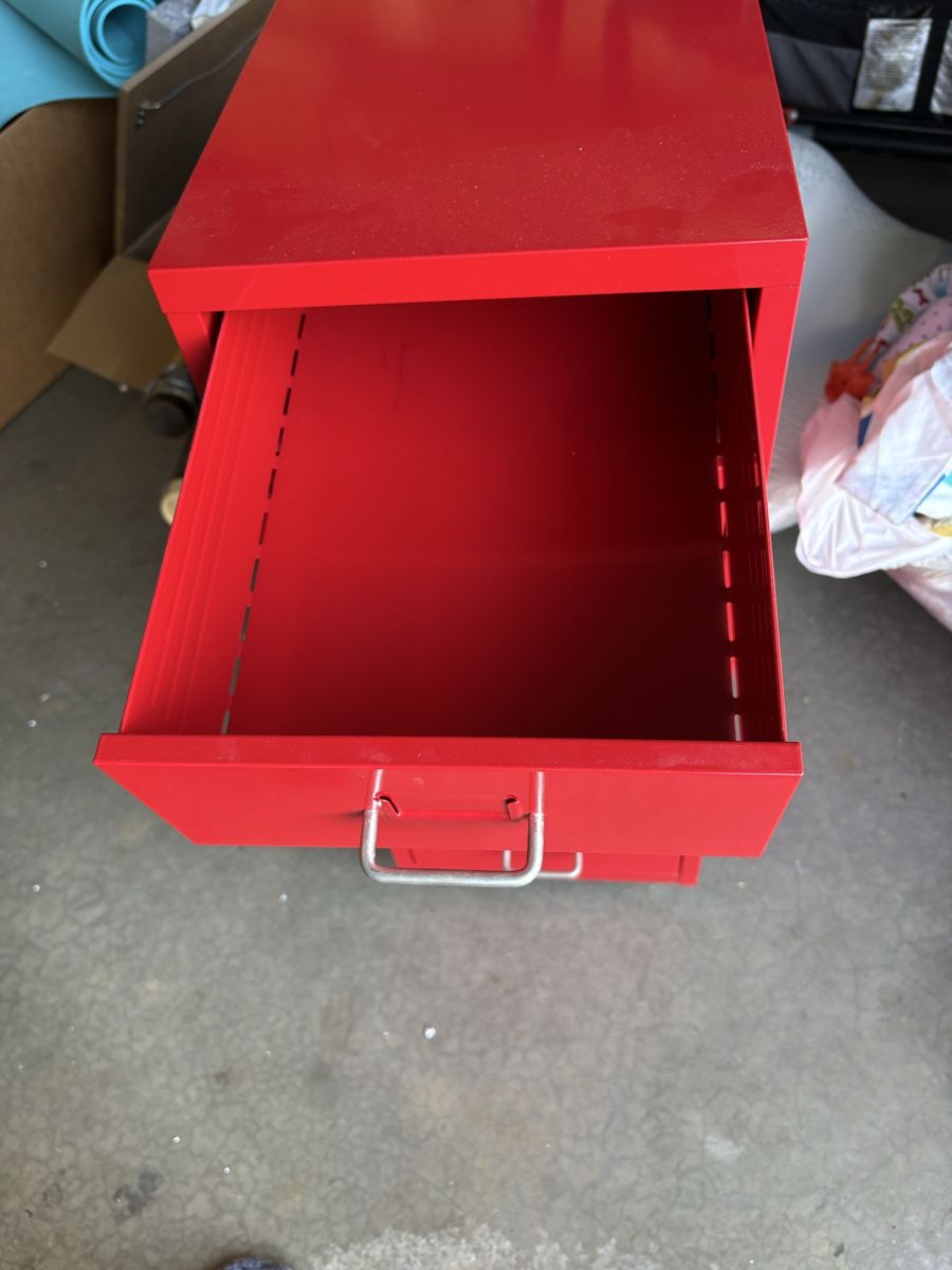Main image 3