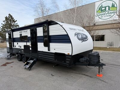 2023 Forest River Grey Wolf 23DBH Bunk Bunkhouse Travel Trailer