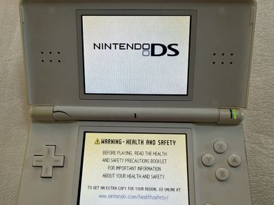Nintendo DS Lite Handheld System - White