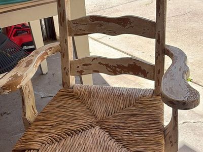 6 beautiful farmhouse chairs