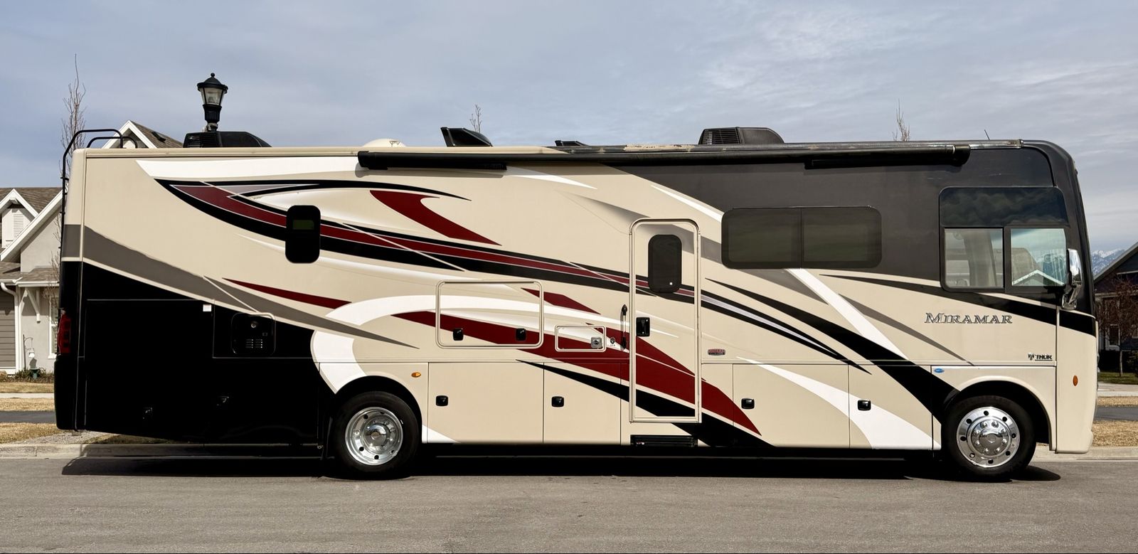 2022 Thor Miramar 34.6