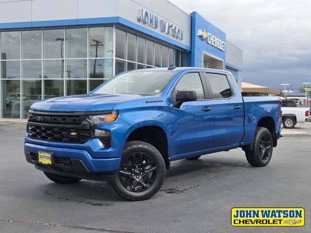 2023 Chevrolet Silverado 1500 Custom