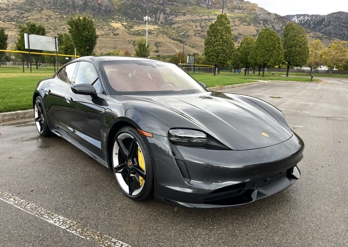 2020 Porsche Taycan 4S