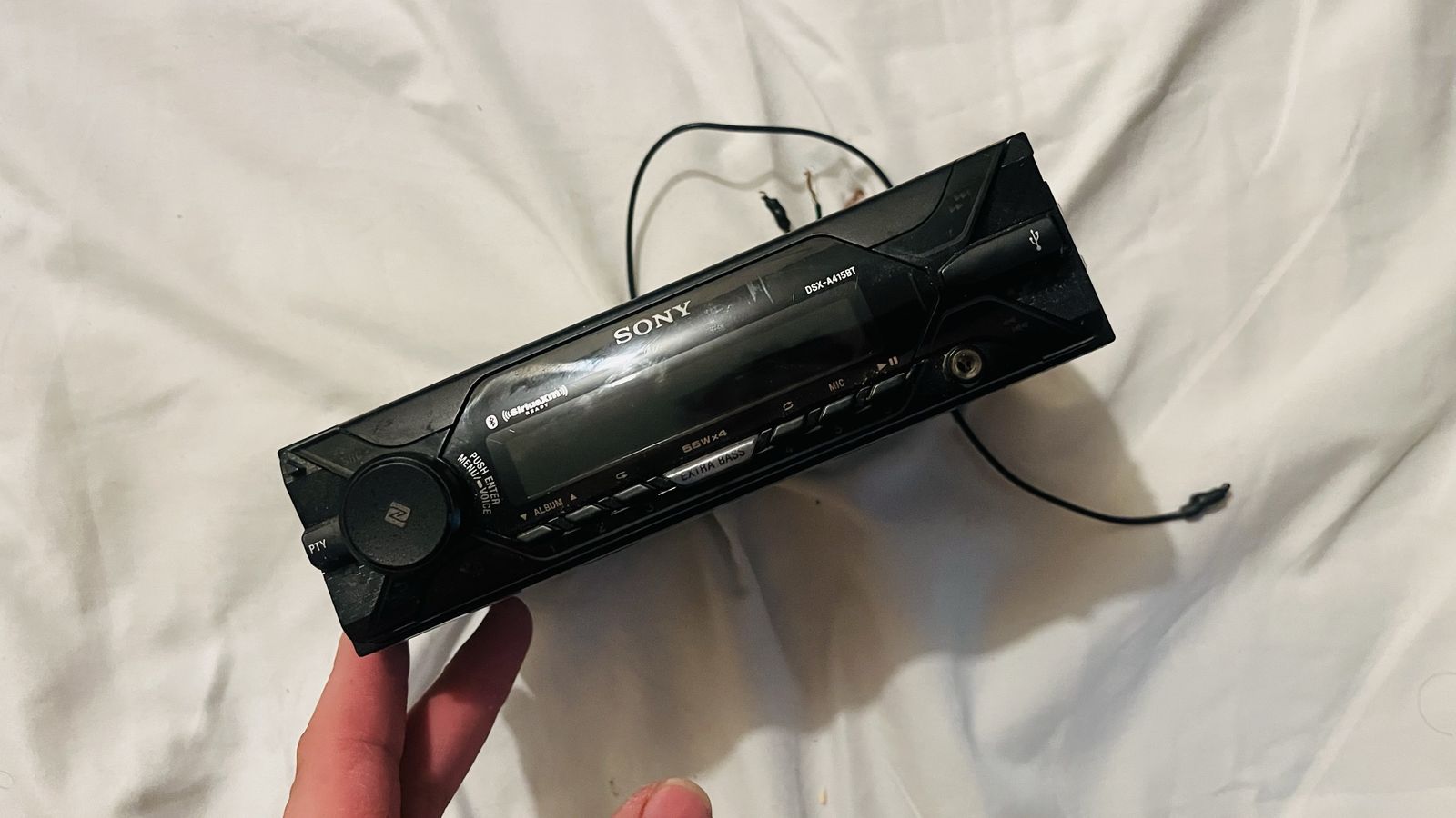 Sony DSX-A410BT Digital Media Receiver with Bluetooth & USB and Sony Car Speakers