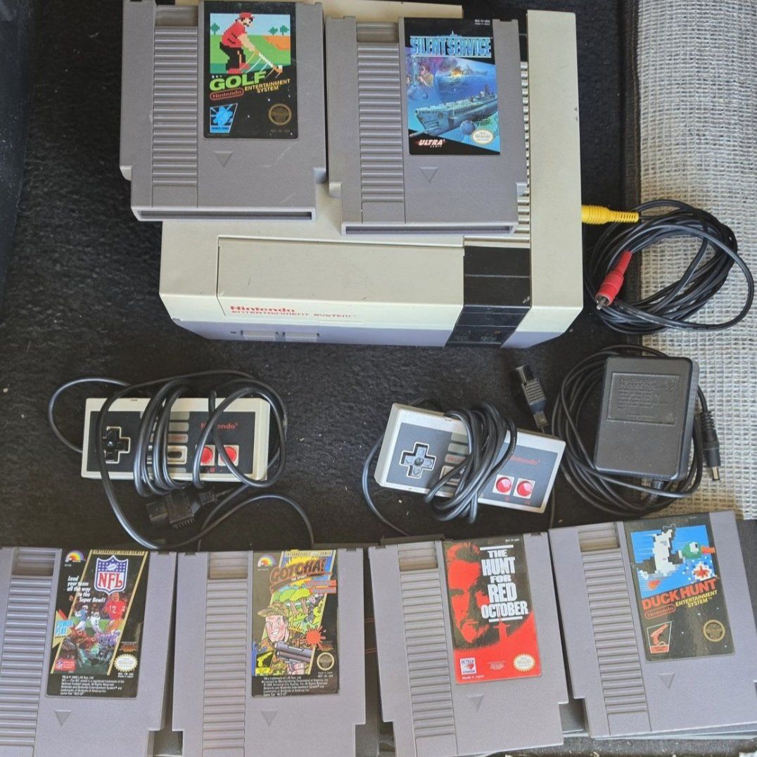 Original Nintendo "Nes" Bundle for sale