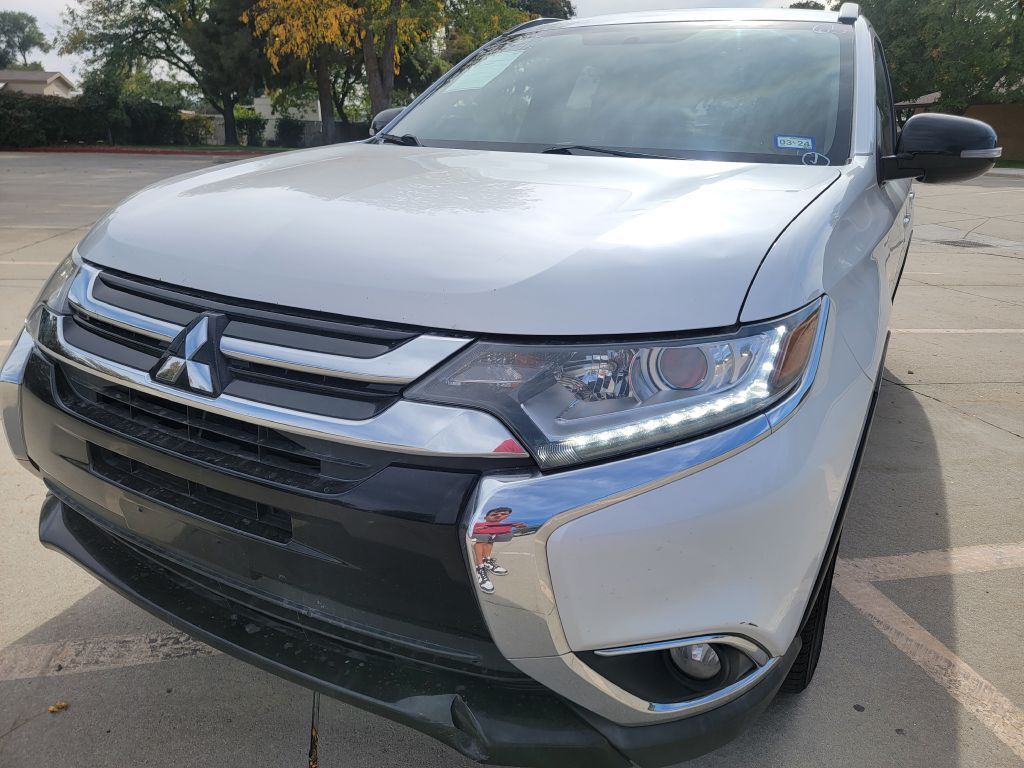 2018 Mitsubishi Outlander SE