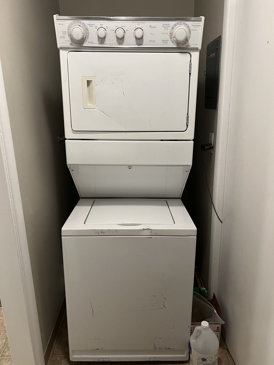 Whirlpool Stacked Electric Washer/Dryer (LTE6234DQ2)