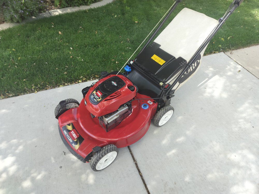 Toro Recycler 22 Self Propelled Lawnmower