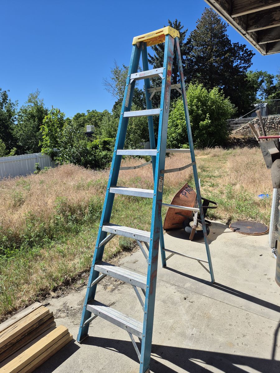 Werner Electro-Master 6008 8 ft. Fiberglass Type I 250 lbs. A-Frame Ladder