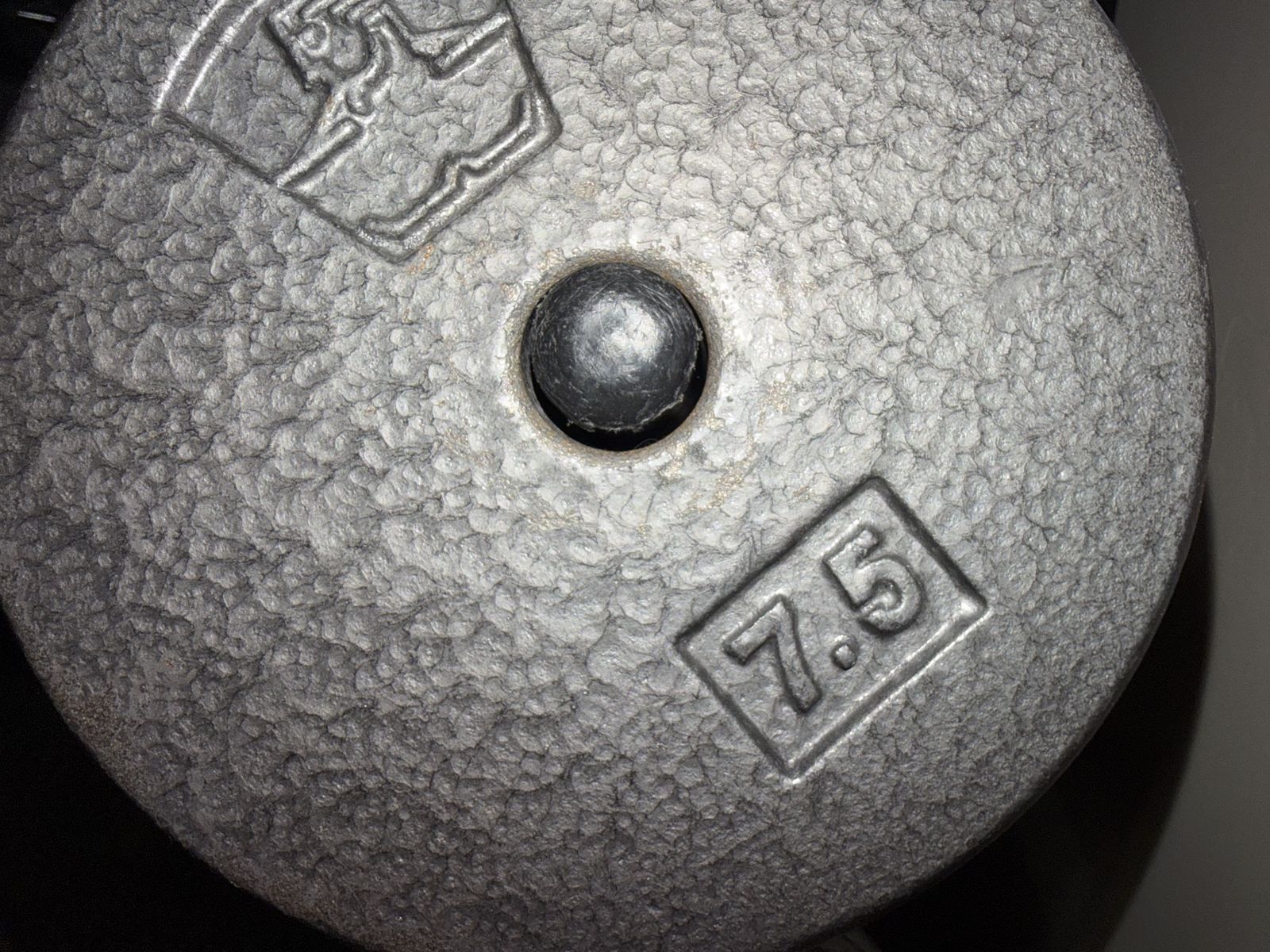 8 weight plates 7.5 lbs