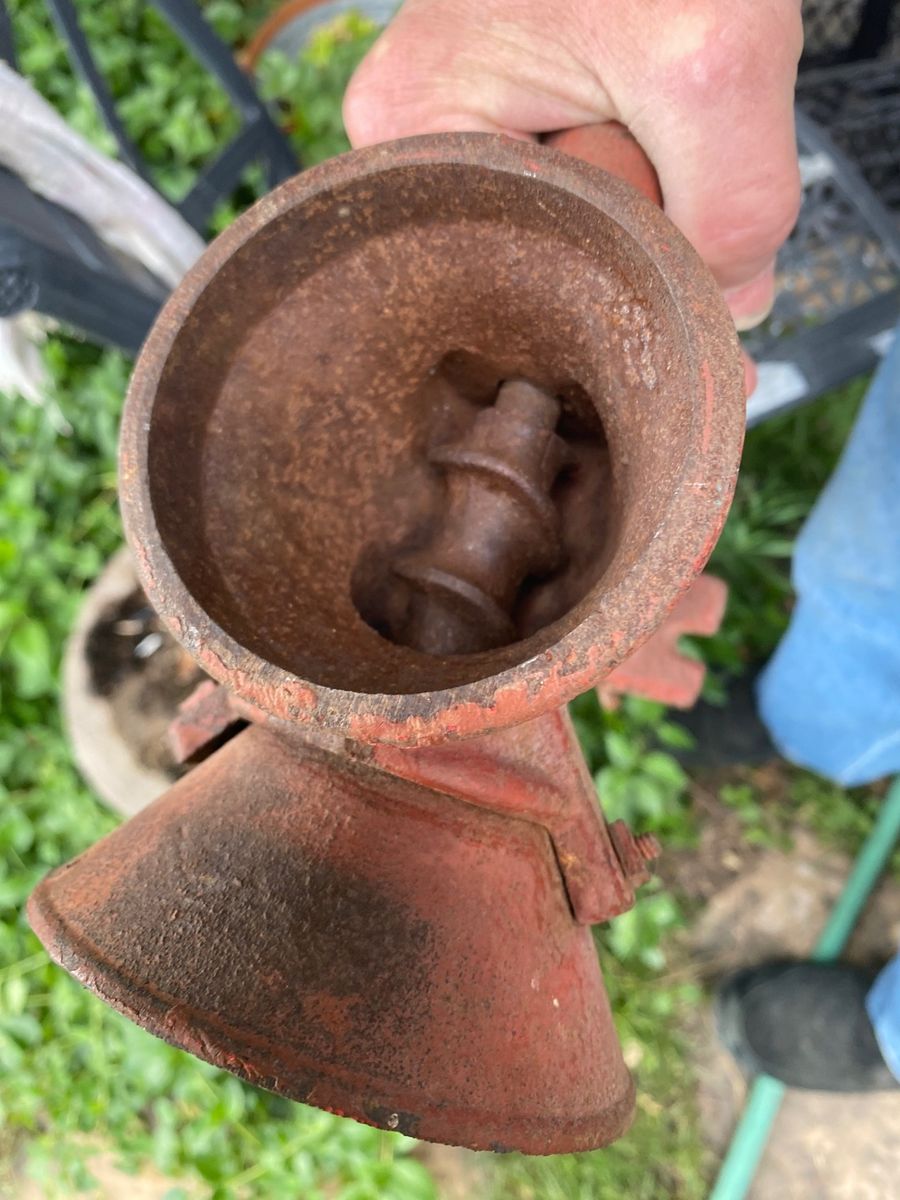 Main image 3